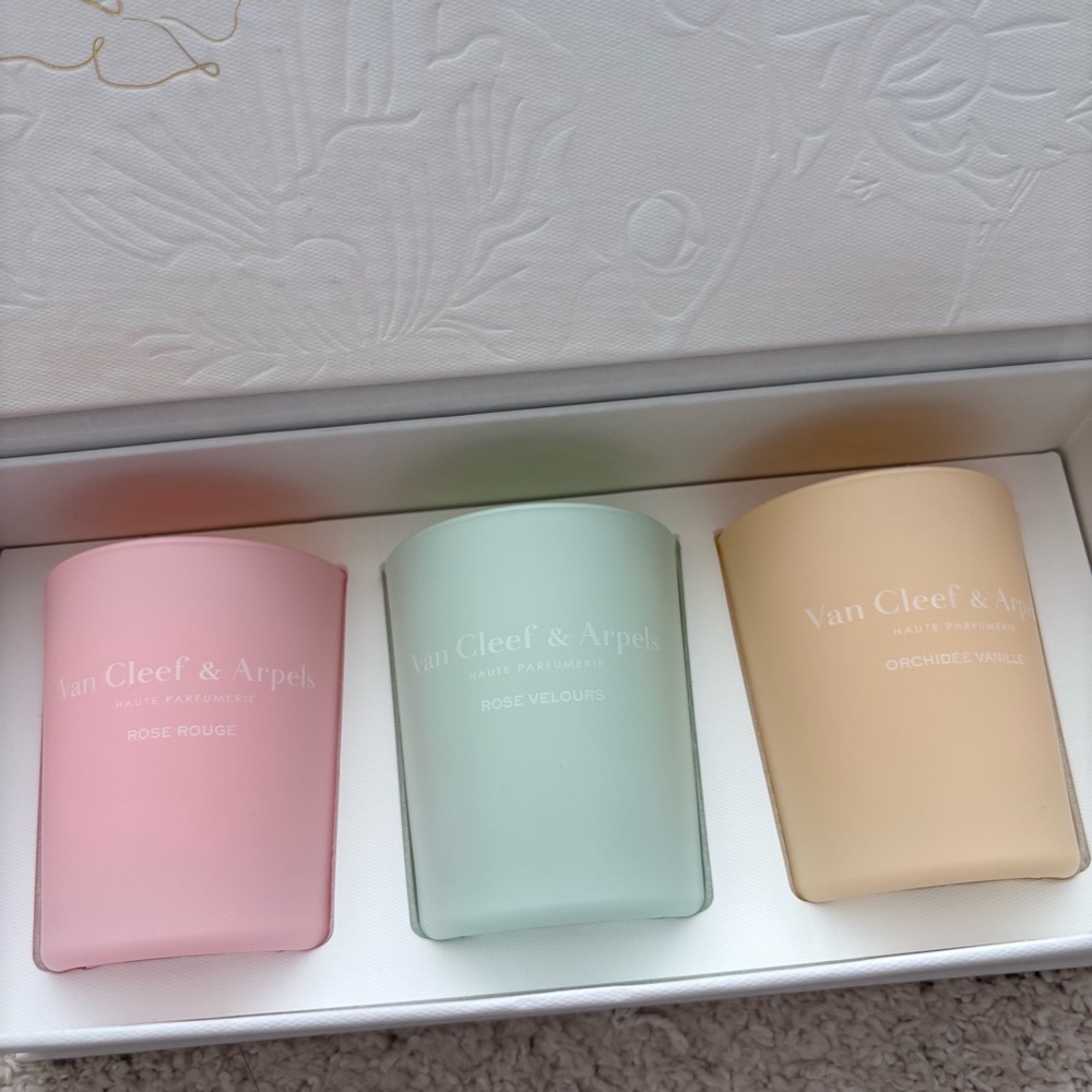 Van Cleef & Arpels Votive Candle Set - Pink, Green, Cream - Picture 2 of 12